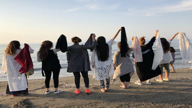 WELTjournal +: Sei meine Stimme - Kampf dem Hijab-Zwang