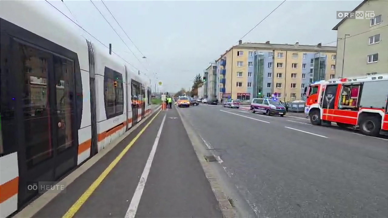 Lkw gegen Straßenbahn: Langer Stau in Linz - Oberösterreich heute vom 21.10.2026